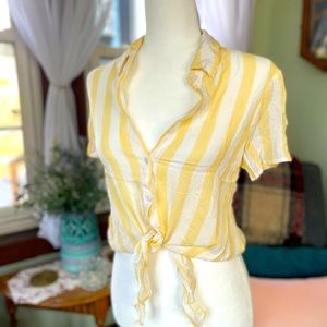Lulu’s Portofino Coast Yellow Striped Button-Up Tie-Front Top